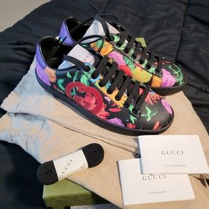 Sold‼️Gucci x Ken Scott Floral Ace 5